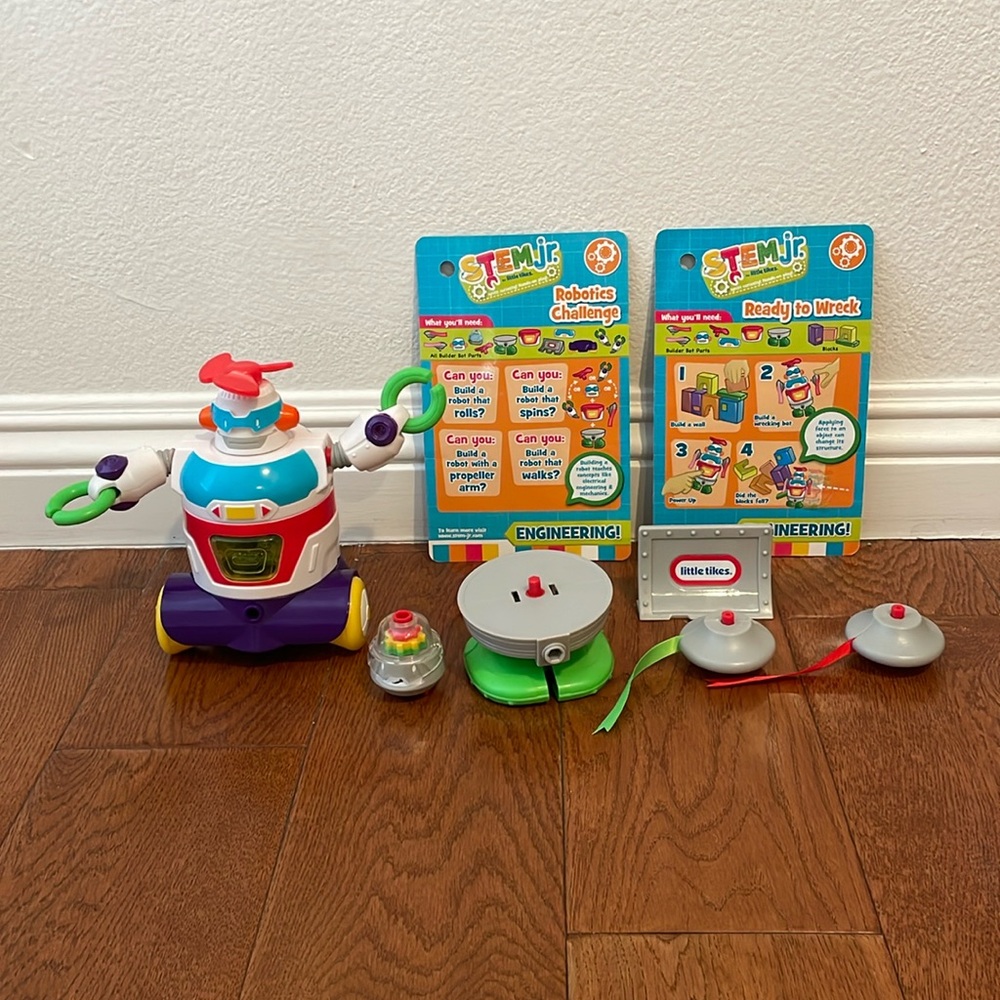 Little Tikes STEM Jr. Builder Bot